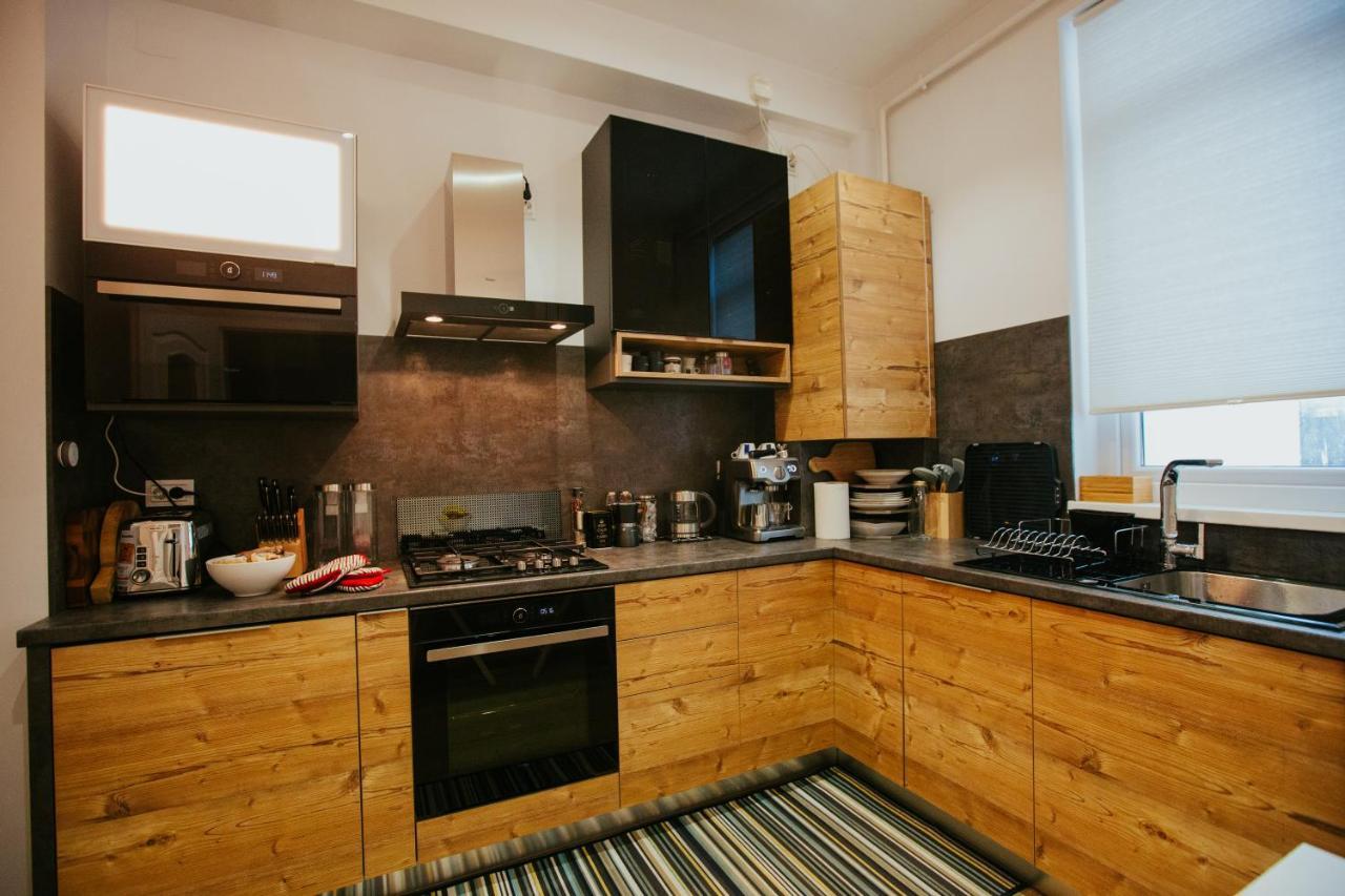 Color Apartments Corneliu Coposu 1A Street Букурещ Екстериор снимка